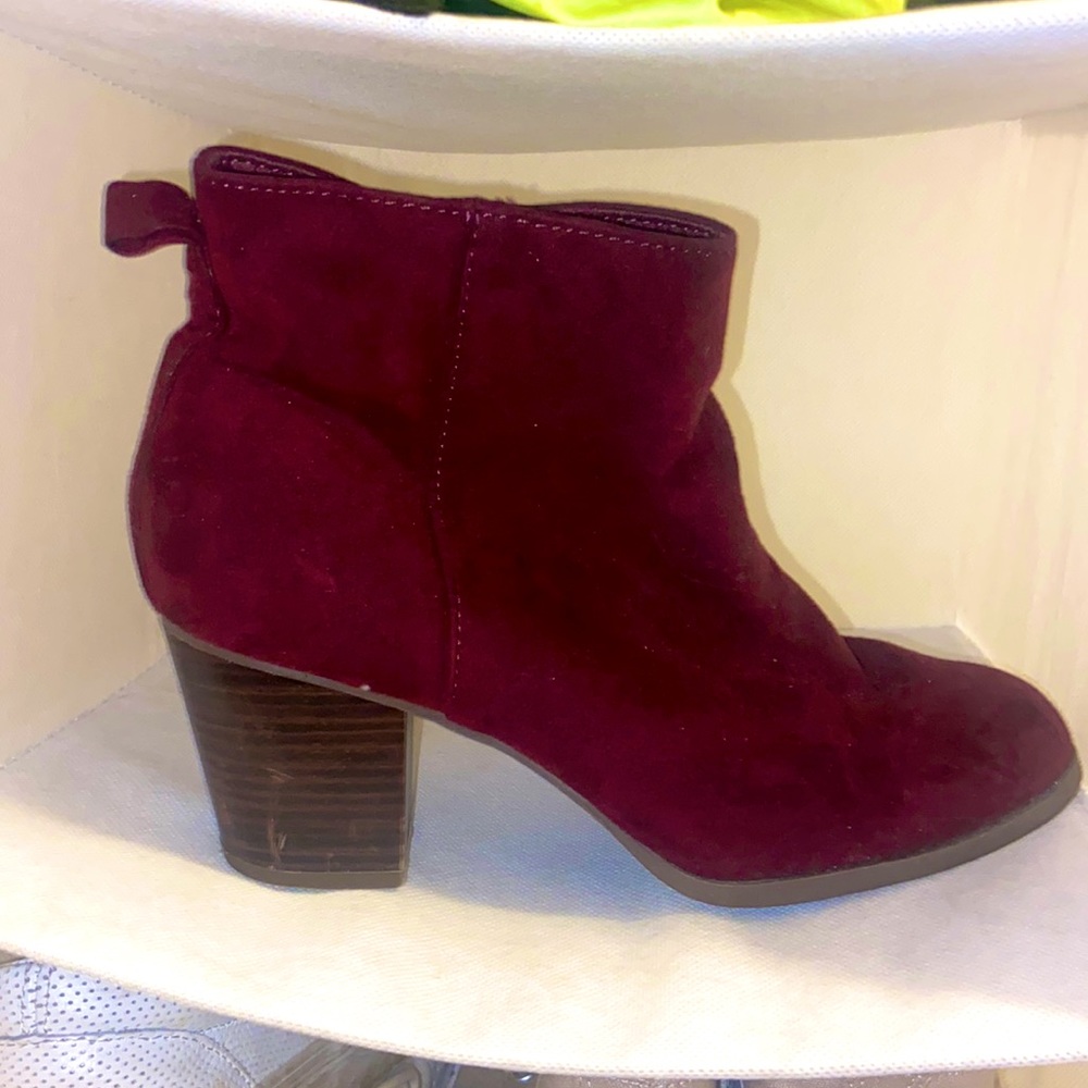 Maroon heeled booties with a wooden heel!